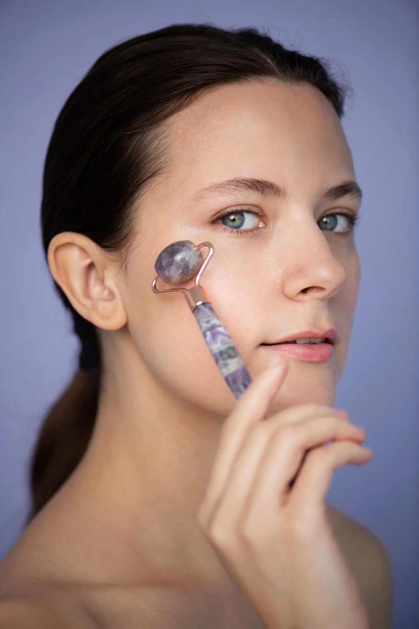 Пожалуйста, пришлите исходное описание, которое нужно перефразировать на русском.